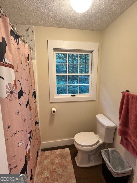 4073 Twin Springs Road Gainesville - 40