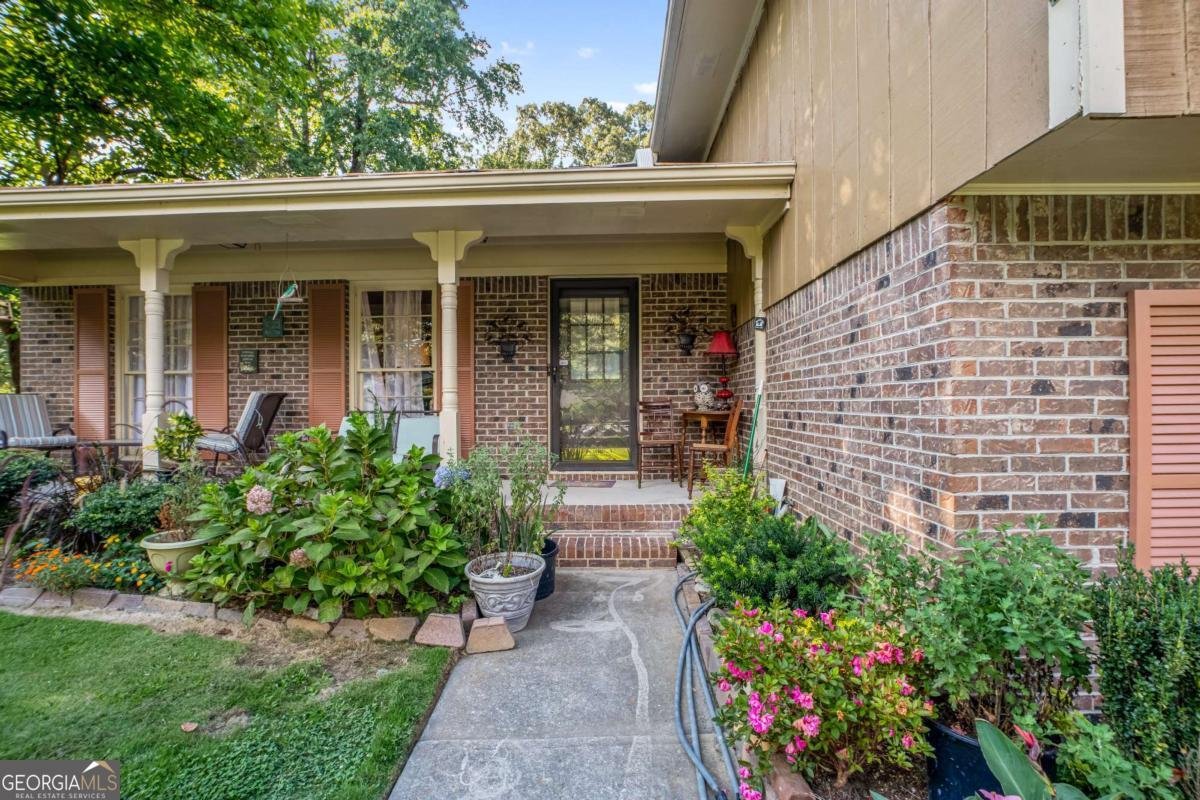 1721 Driftwood Place Snellville - 2