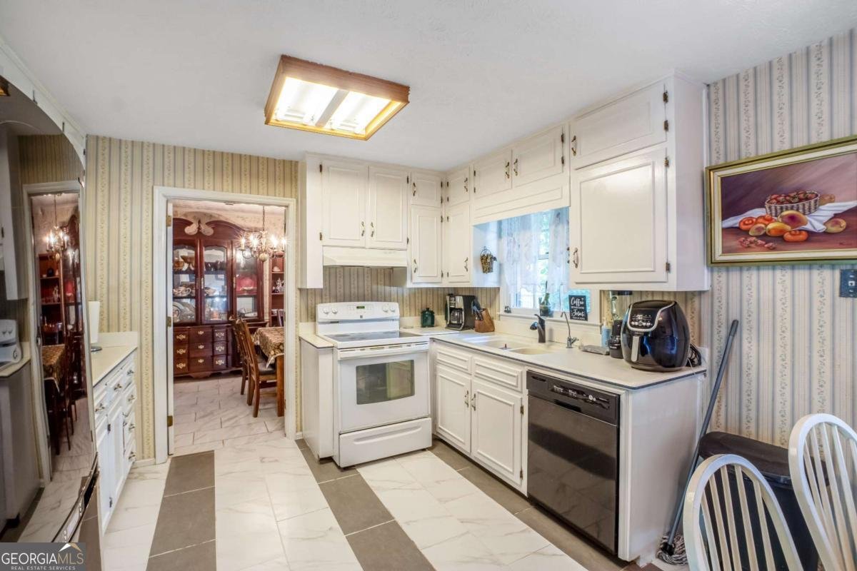 1721 Driftwood Place Snellville - 8