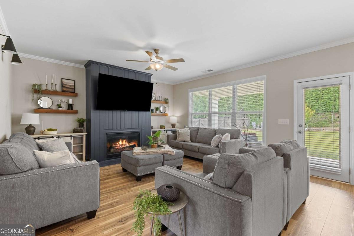 3310 Valleyway Road Cumming - 10