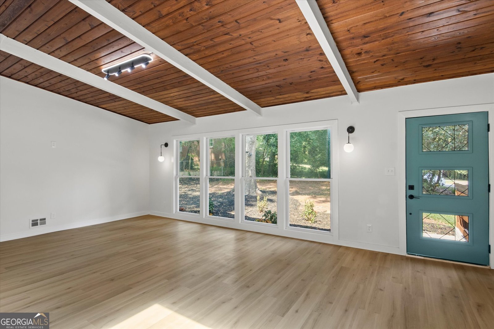 3333 Thornewood Drive Atlanta - 6