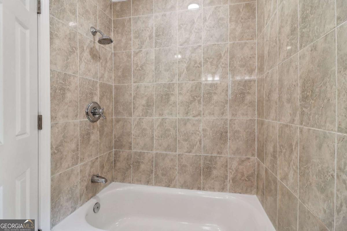 1178 Carla Joe Drive Lilburn - 24