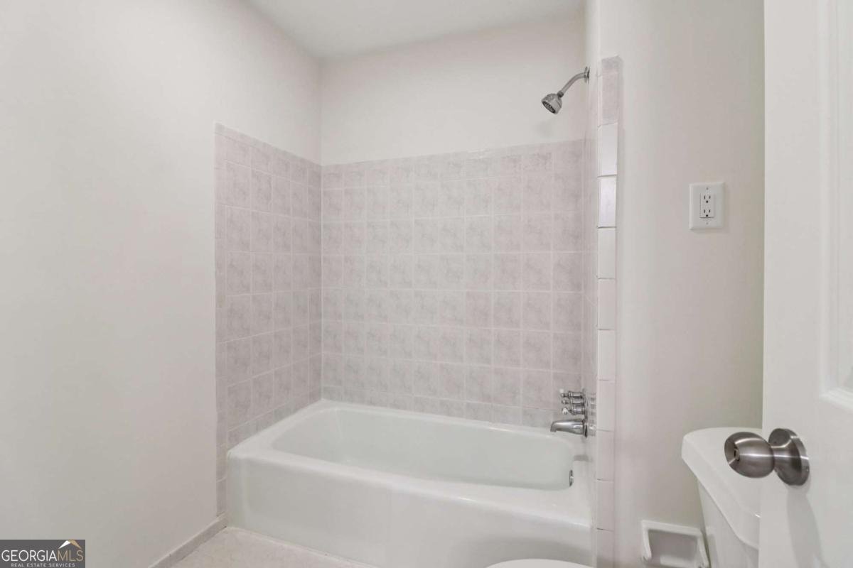 1178 Carla Joe Drive Lilburn - 39