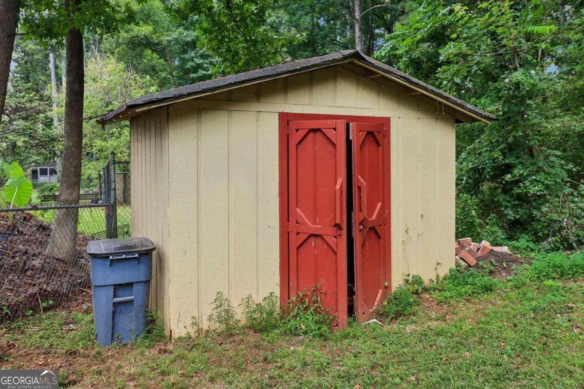 1178 Carla Joe Drive Lilburn - 50