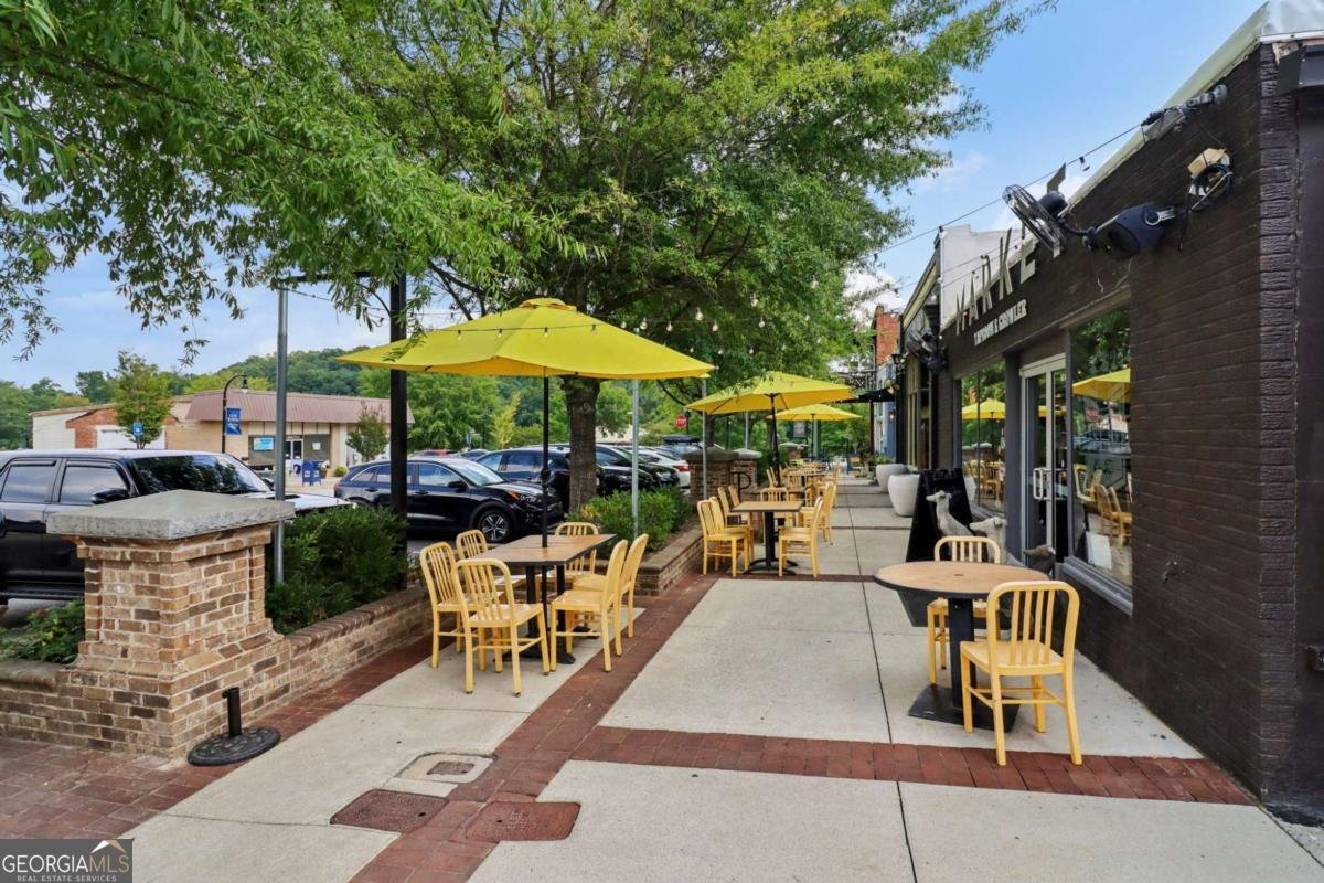 1178 Carla Joe Drive Lilburn - 68