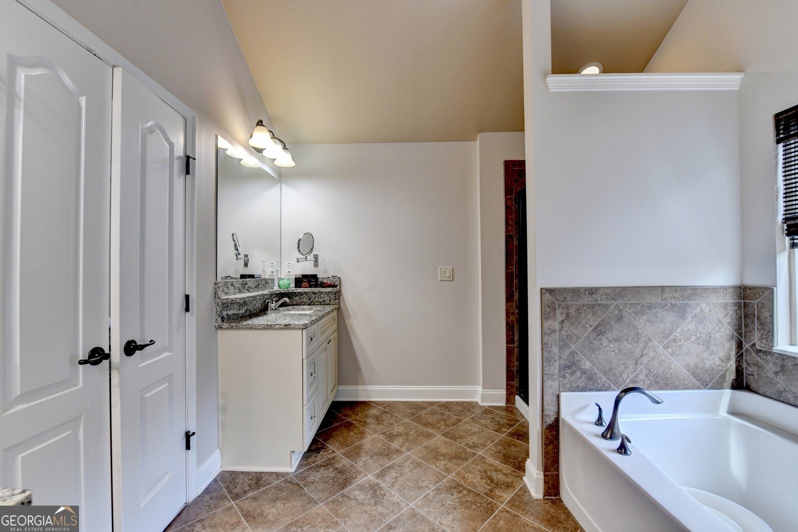 2397 Harpers Way Duluth - 33