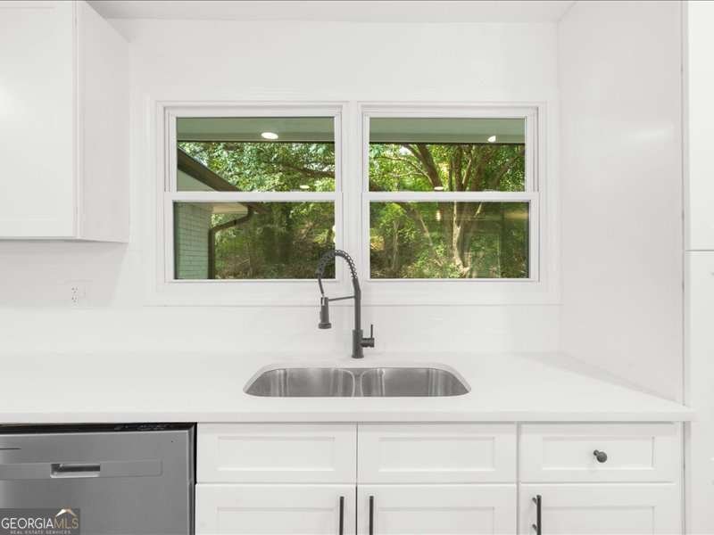 2719 Kings Park Circle Decatur - 30