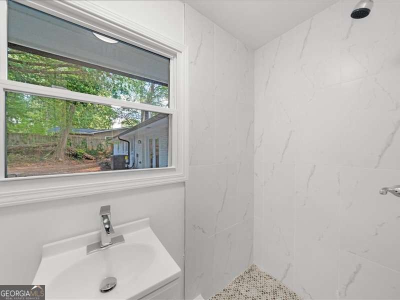 2719 Kings Park Circle Decatur - 36