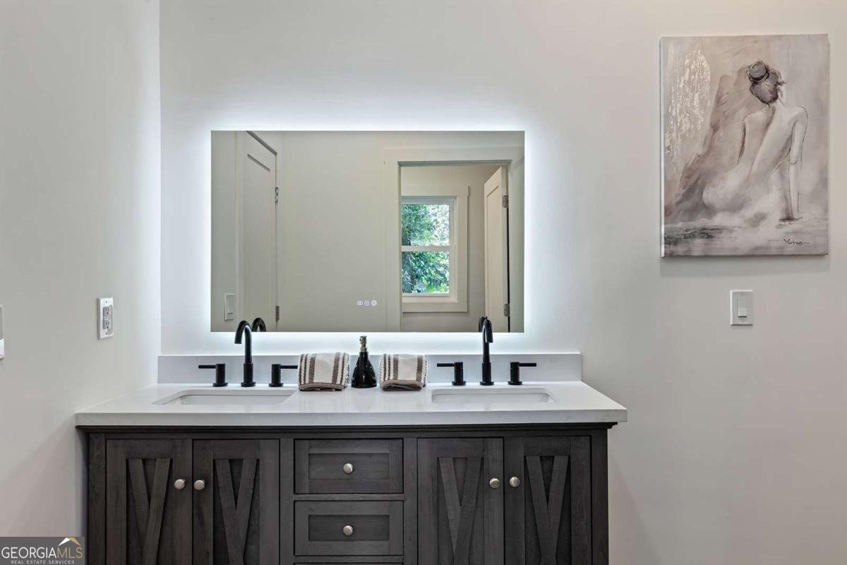 1942 Vance Drive Atlanta - 18