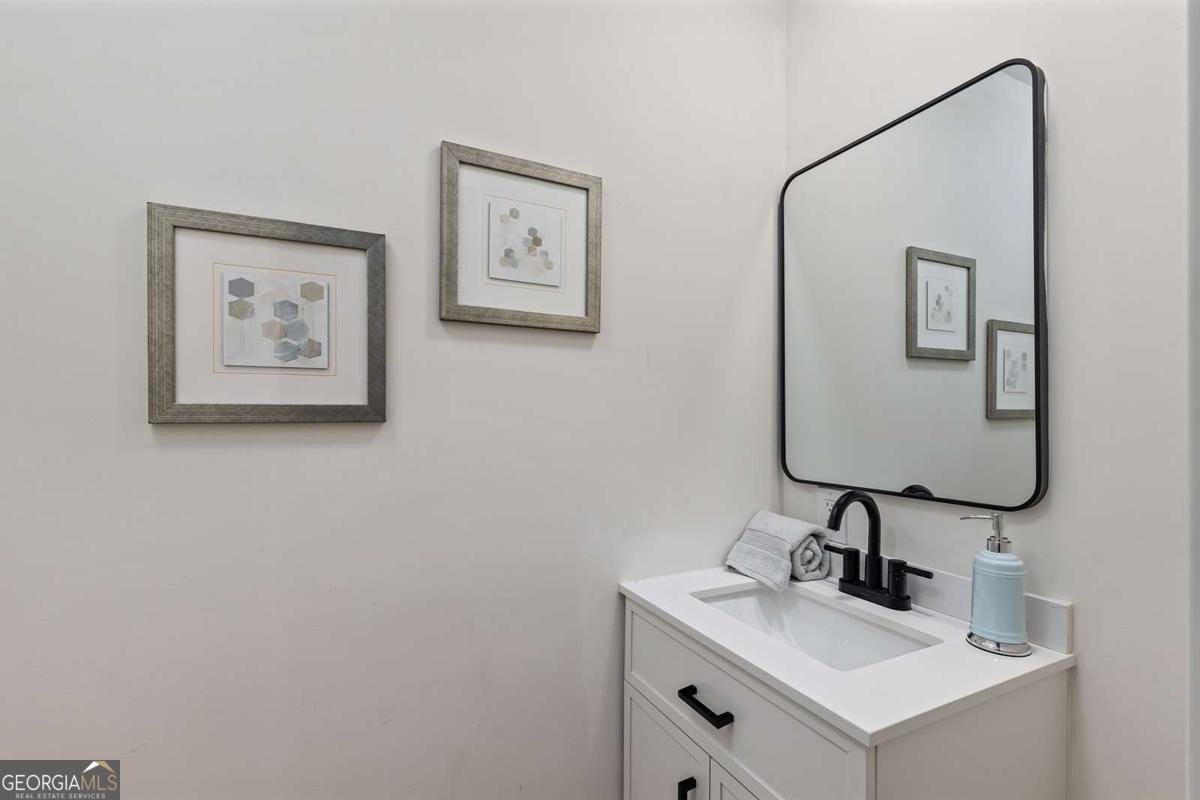 1942 Vance Drive Atlanta - 9