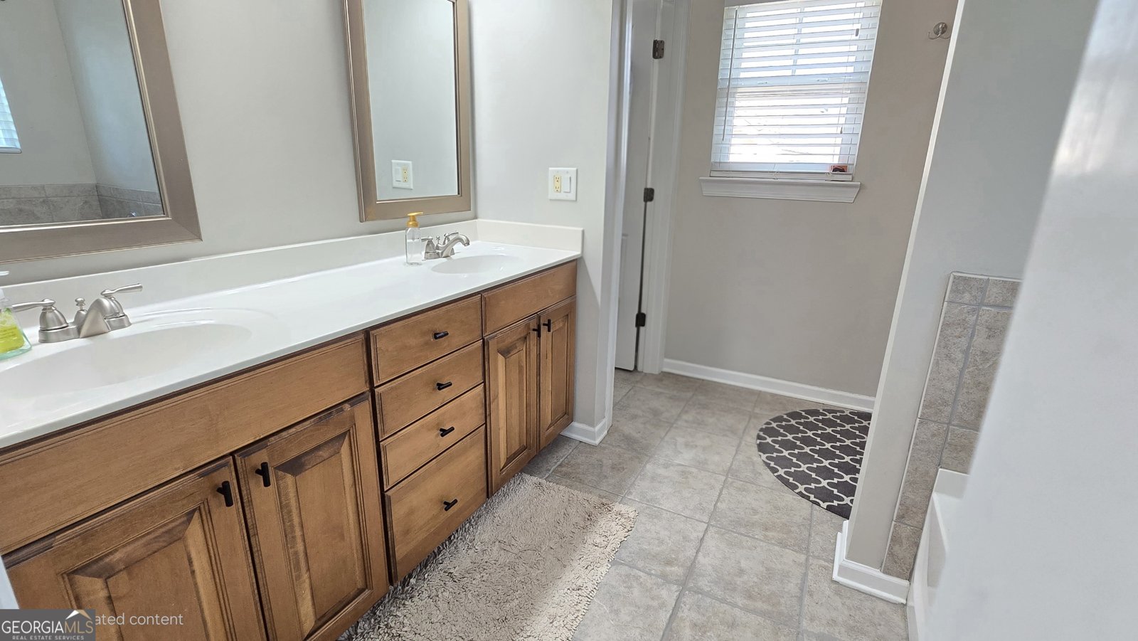 7812 Keepsake Lane Flowery Branch - 33