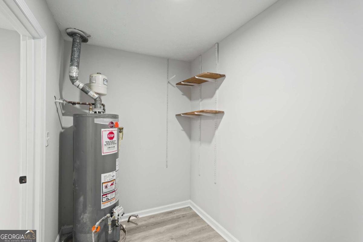 7508 Asbury Manor Drive Lithonia - 23