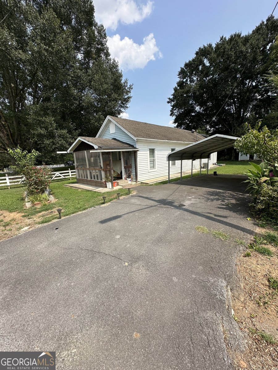 201 King Street Calhoun - main photo