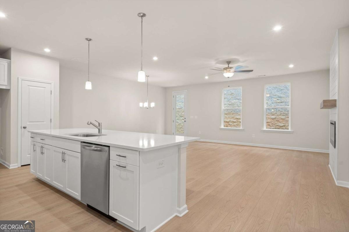 694 Smokey Quartz Way Kennesaw - 10