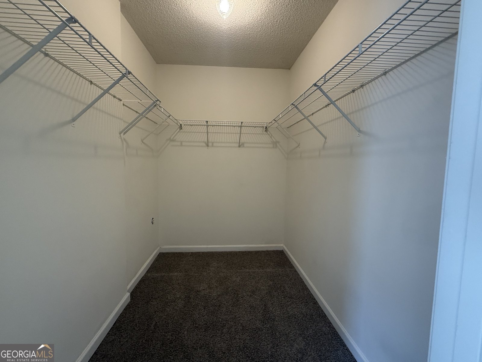 5689 ISLEWORTH Way College Park - 13