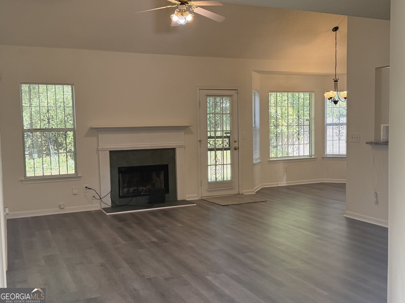 5689 ISLEWORTH Way College Park - 2