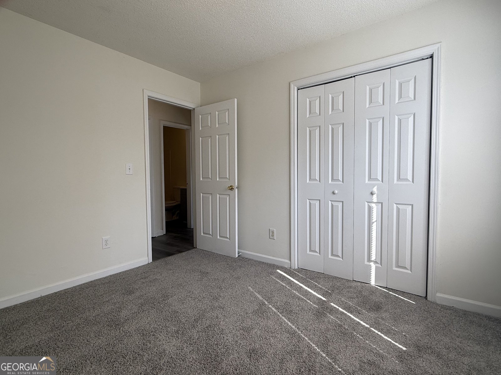 5689 ISLEWORTH Way College Park - 8