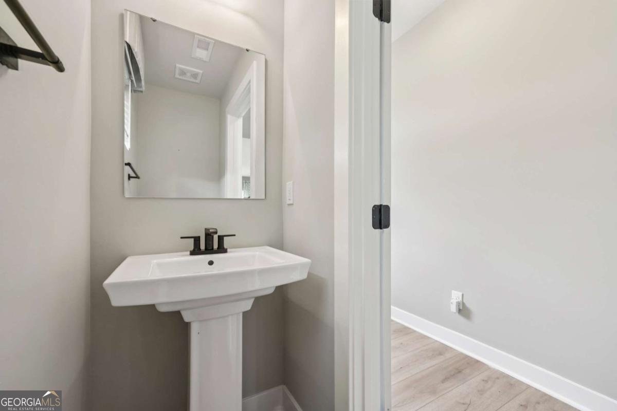 39 Club View Drive Hoschton - 13