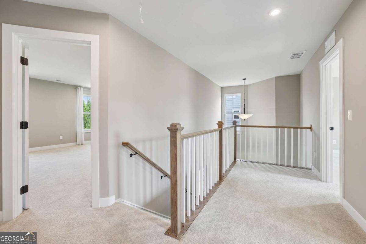 39 Club View Drive Hoschton - 14