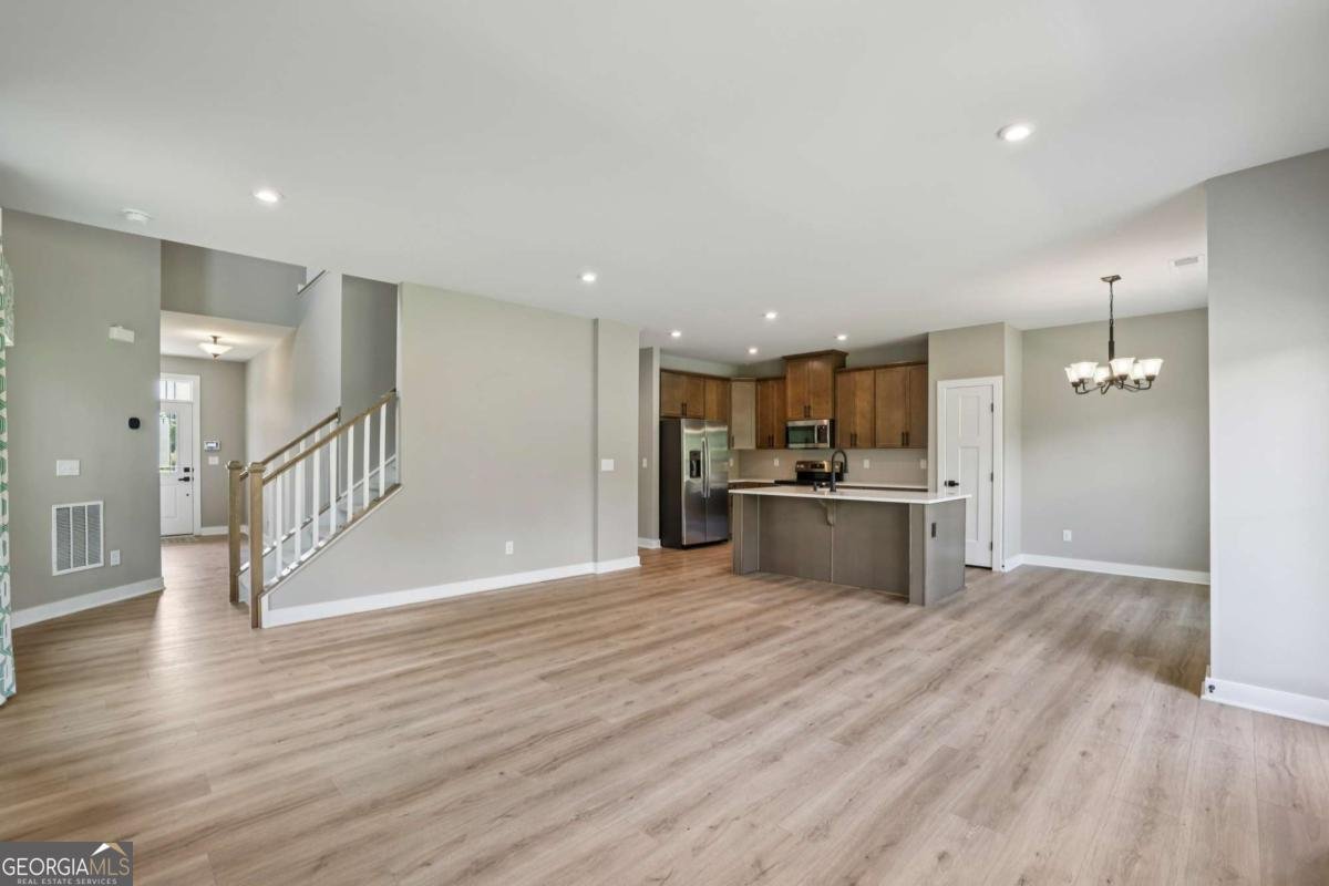 39 Club View Drive Hoschton - 6