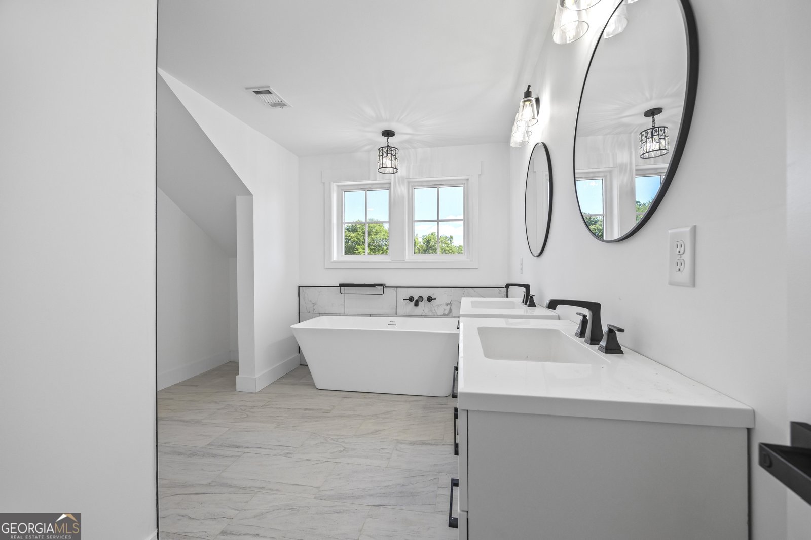 454 Harbor Point Hartwell - 10