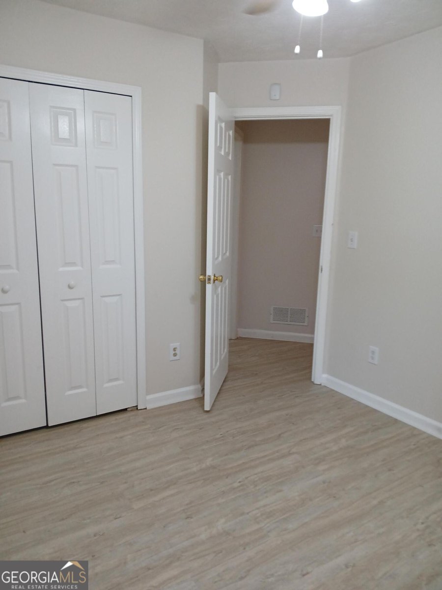 578 Summerbrooke Court Suwanee - 13