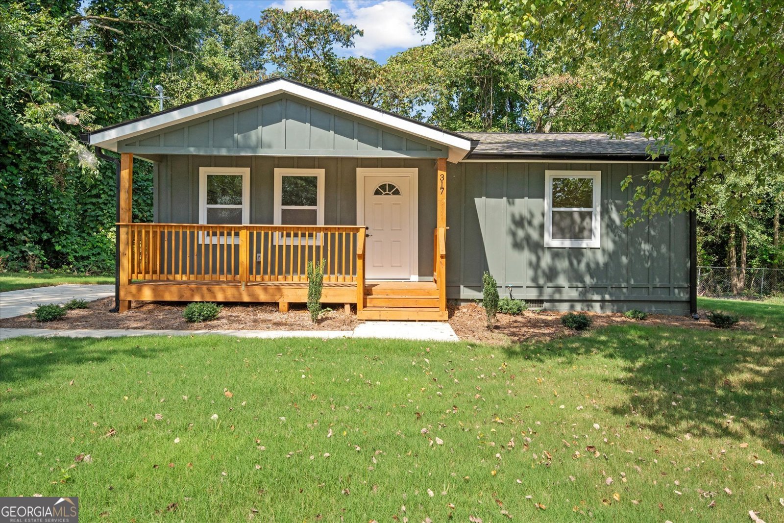 317 Bledsoe Street Carrollton - 1