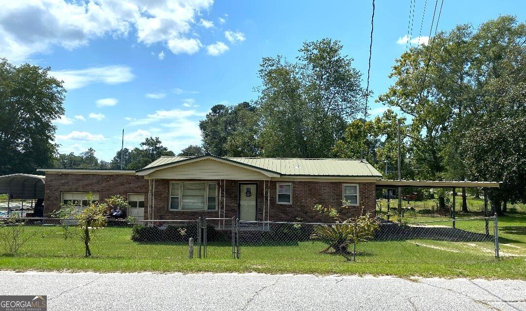 542 Jones Avenue Swainsboro - main photo