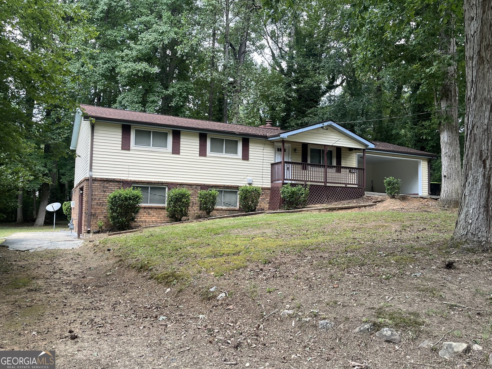2069 Swan Court Riverdale - 1