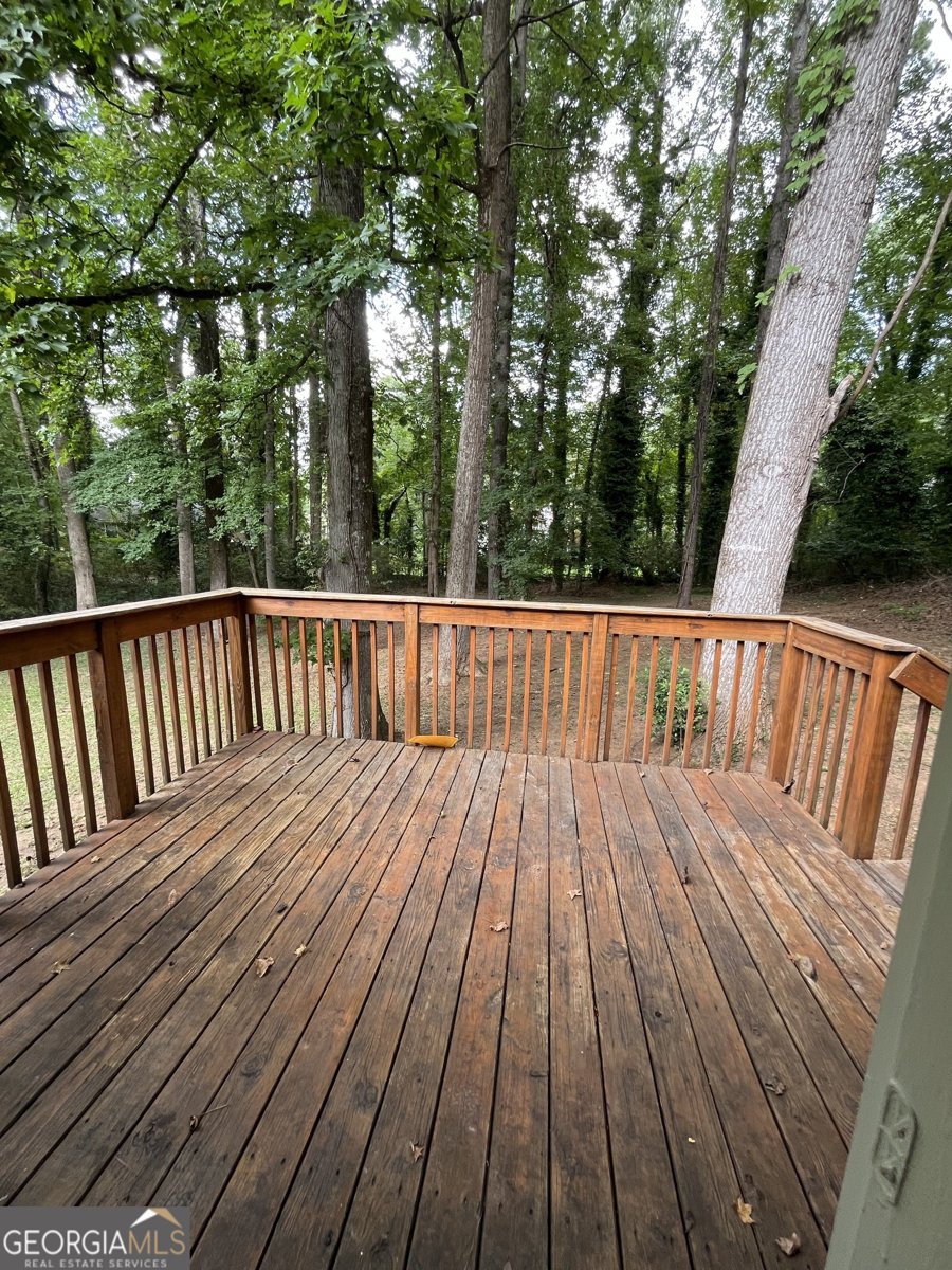 2069 Swan Court Riverdale - 10