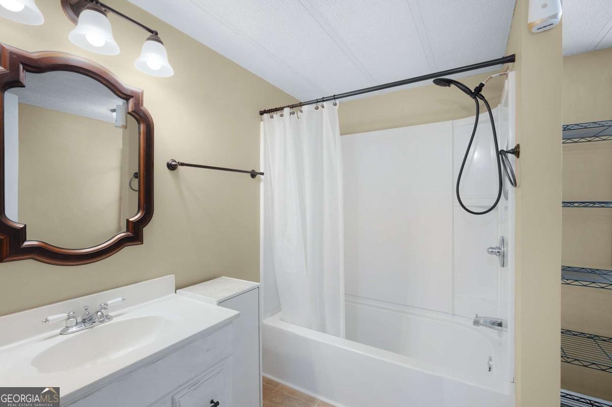 253 Mountain Oak Drive Chatsworth - 23