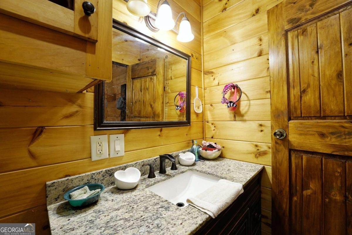 192 Bushy Head Road Cherry Log - 22