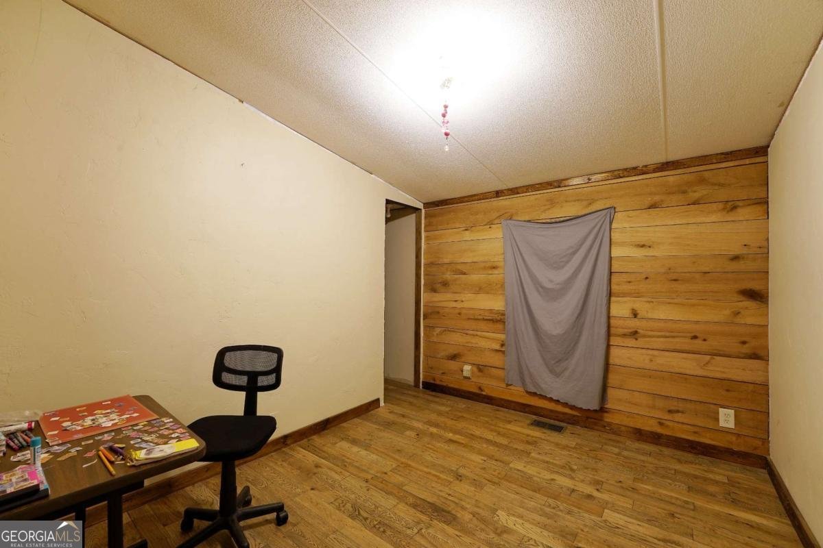 192 Bushy Head Road Cherry Log - 24