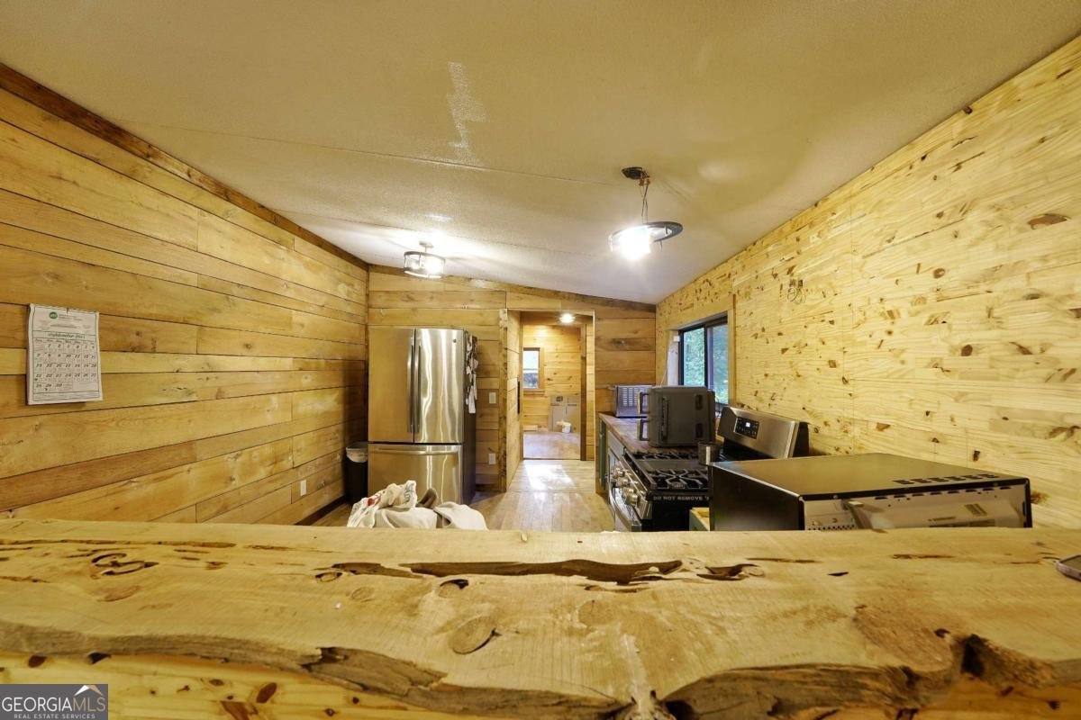 192 Bushy Head Road Cherry Log - 30