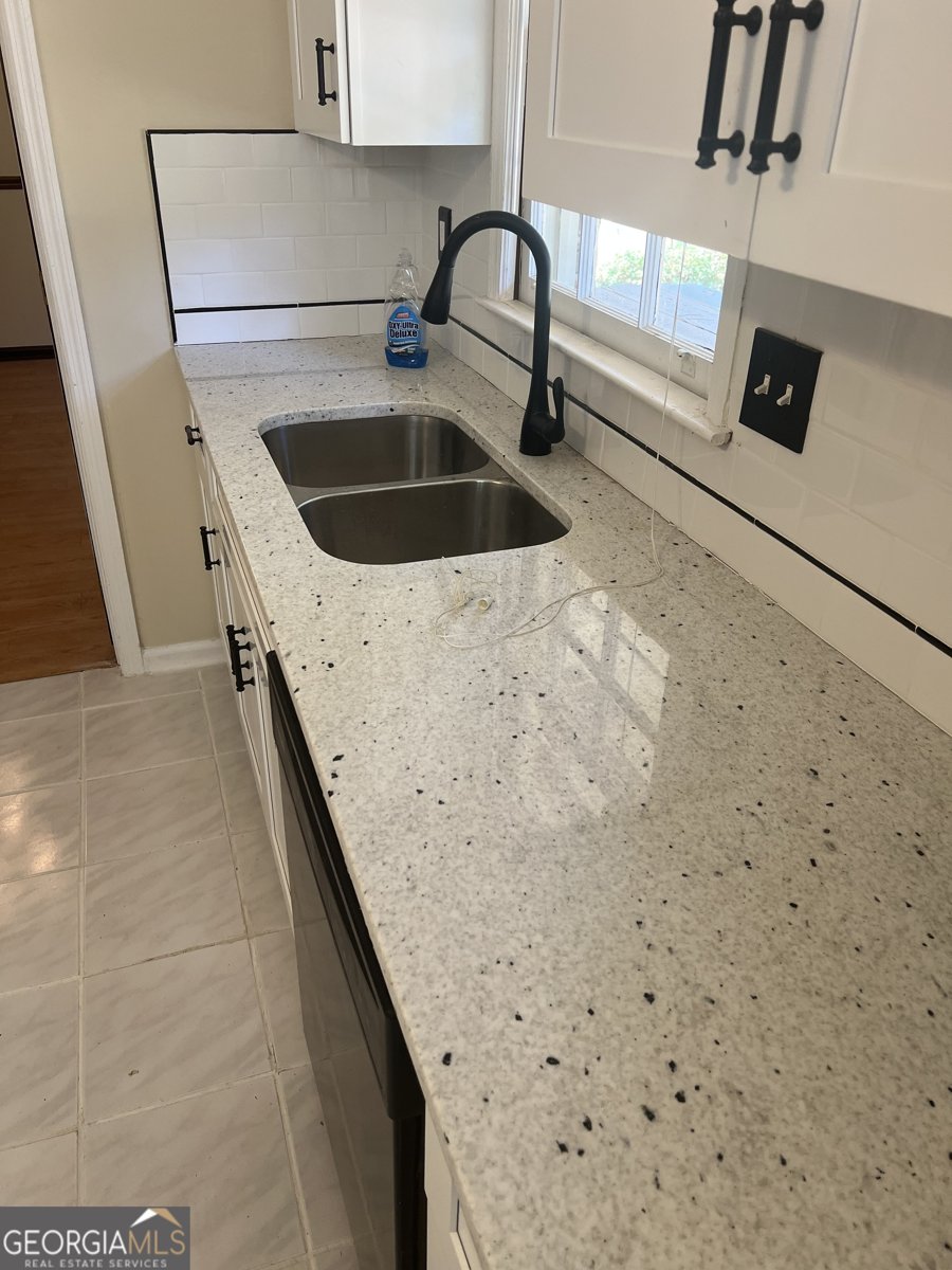 4910 Thompson Mill Road Lithonia - 16