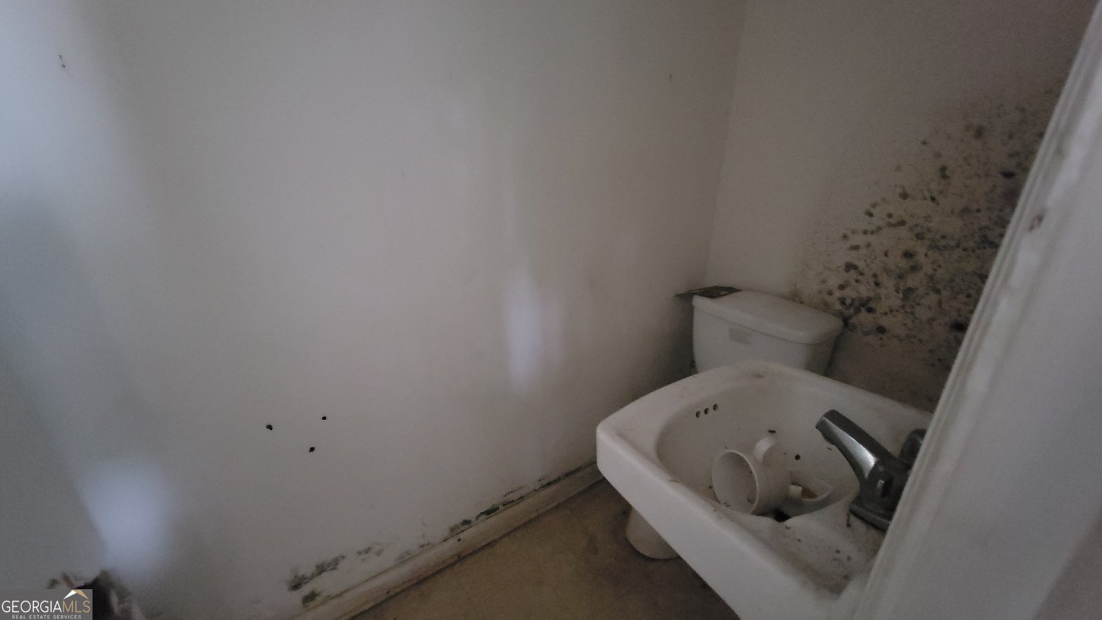 6377 Westbury Road Riverdale - 29