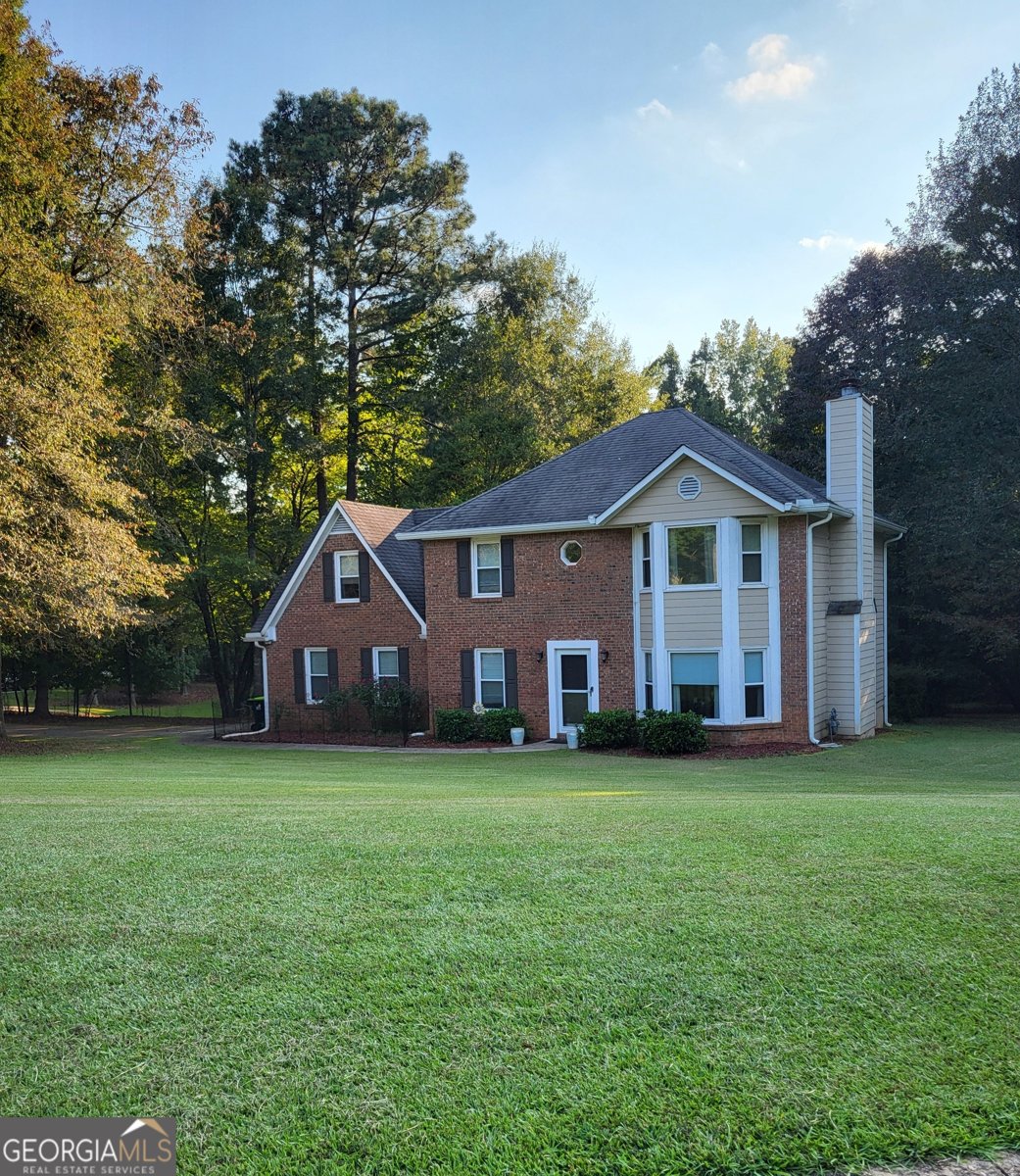 135 Bryson Lane Fayetteville - 1