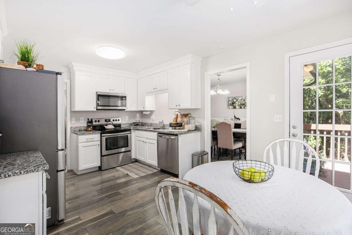 5069 Glendora Drive Powder Springs - 8