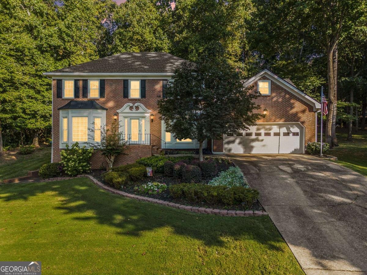 811 Leonard Court Lawrenceville - 1