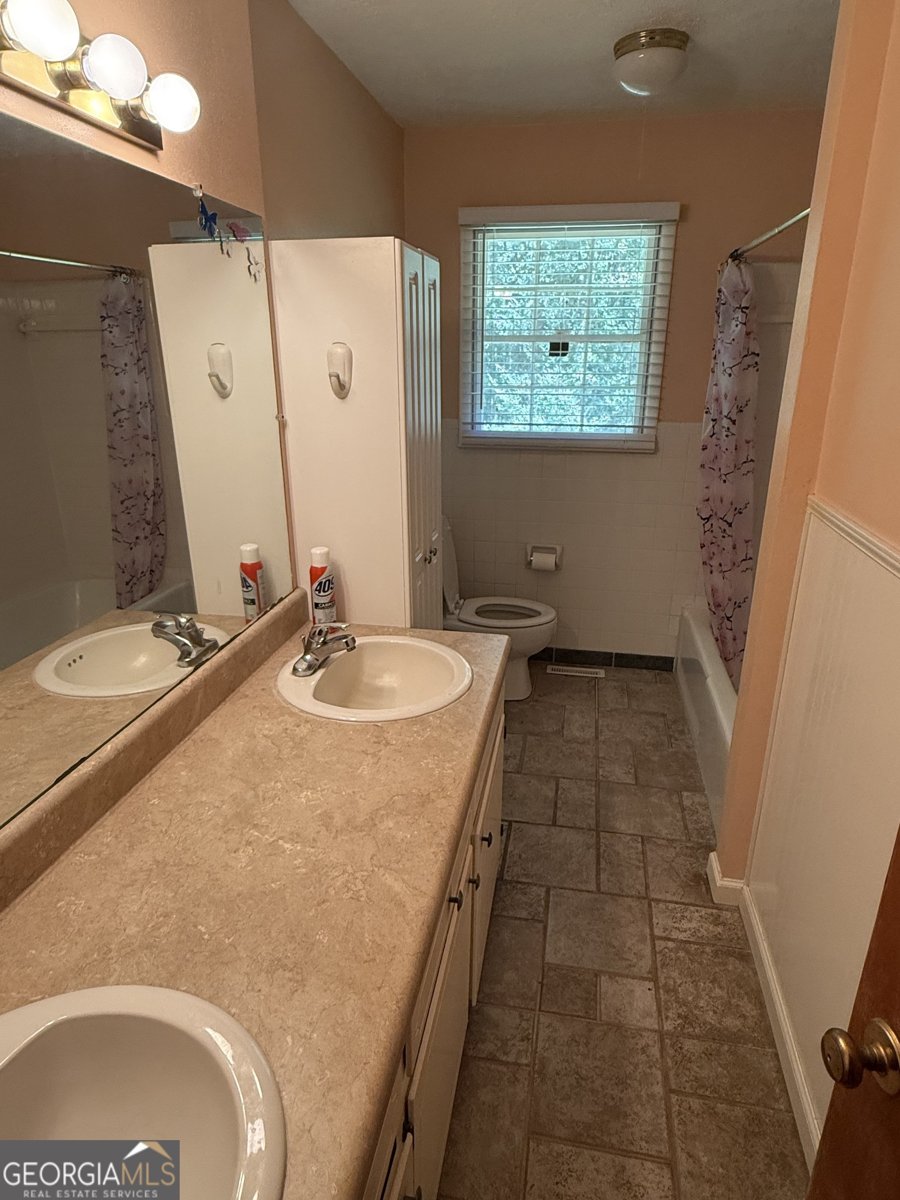 90 Hickory Lane Lagrange - 13