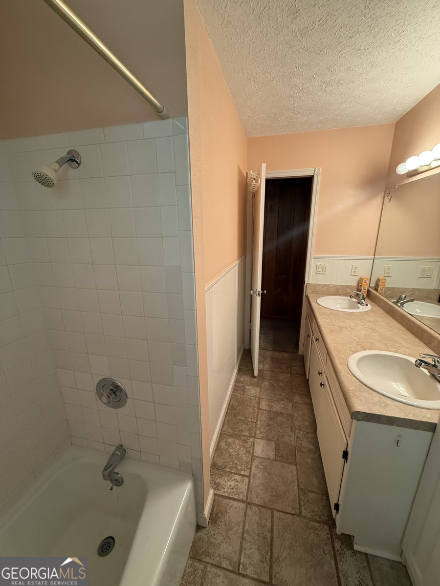 90 Hickory Lane Lagrange - 8