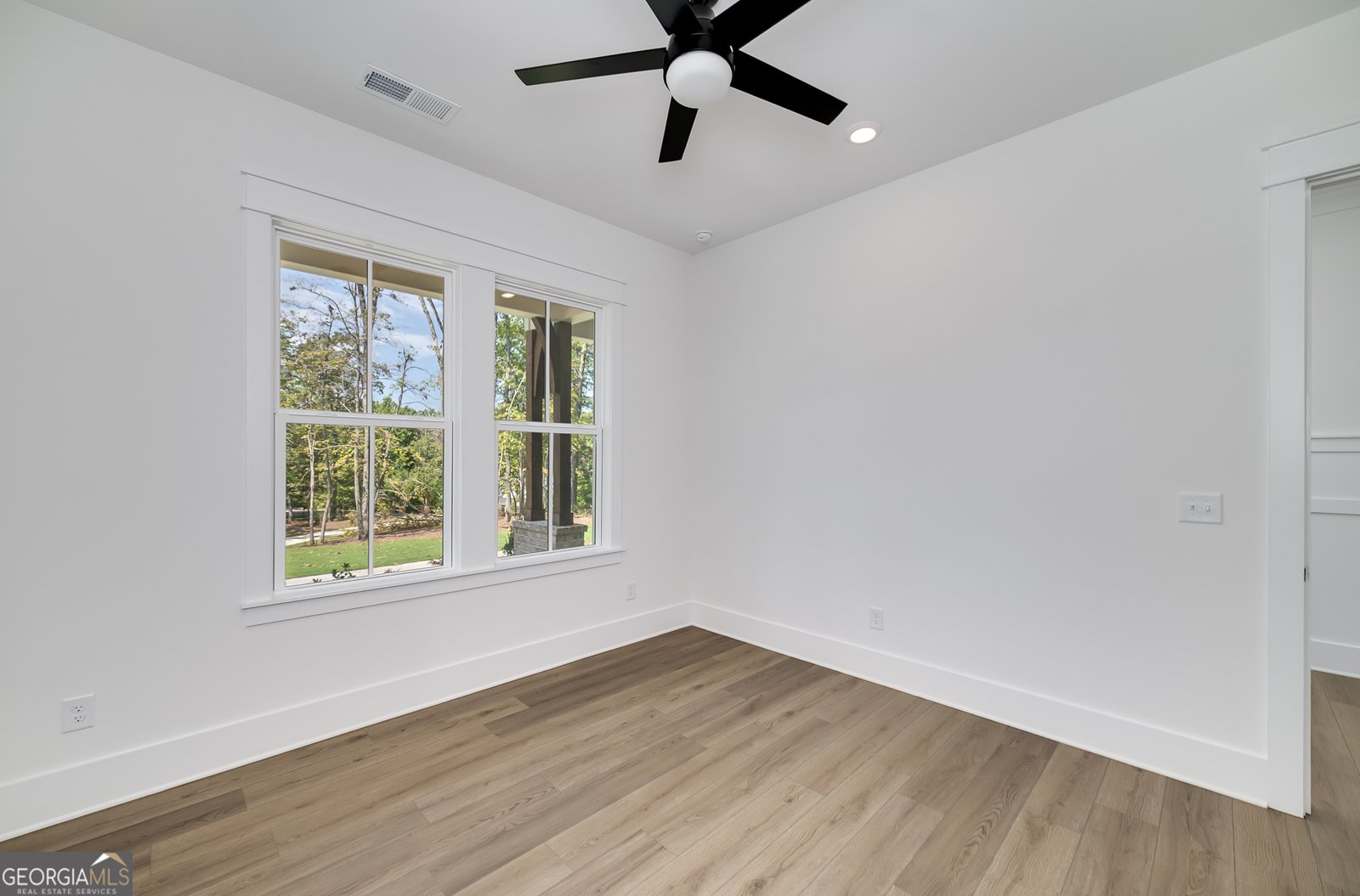 123 Stillwater Lane Dawsonville - 24