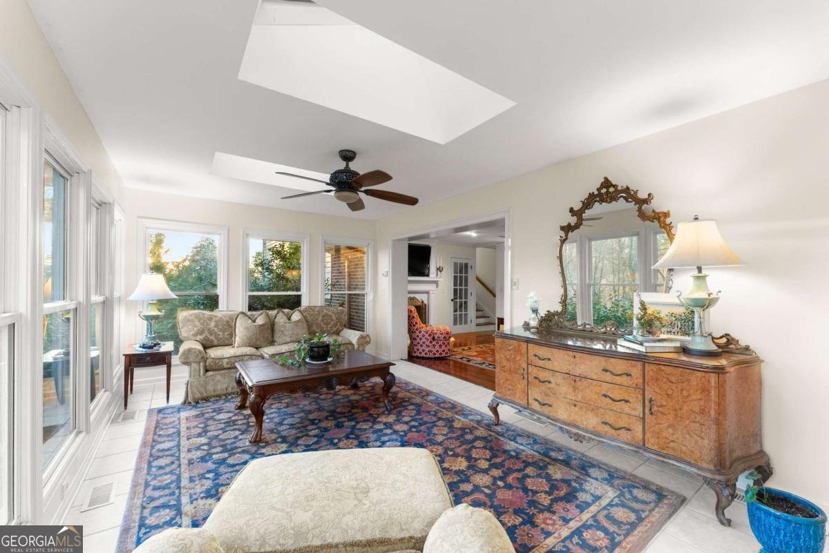 825 Beverly Drive Gainesville - 17