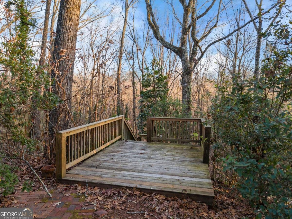 825 Beverly Drive Gainesville - 20