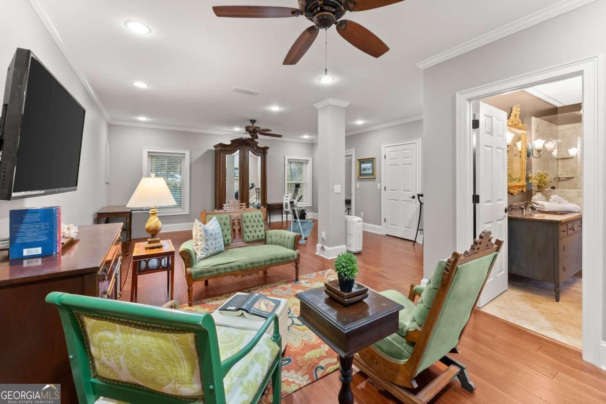 825 Beverly Drive Gainesville - 38