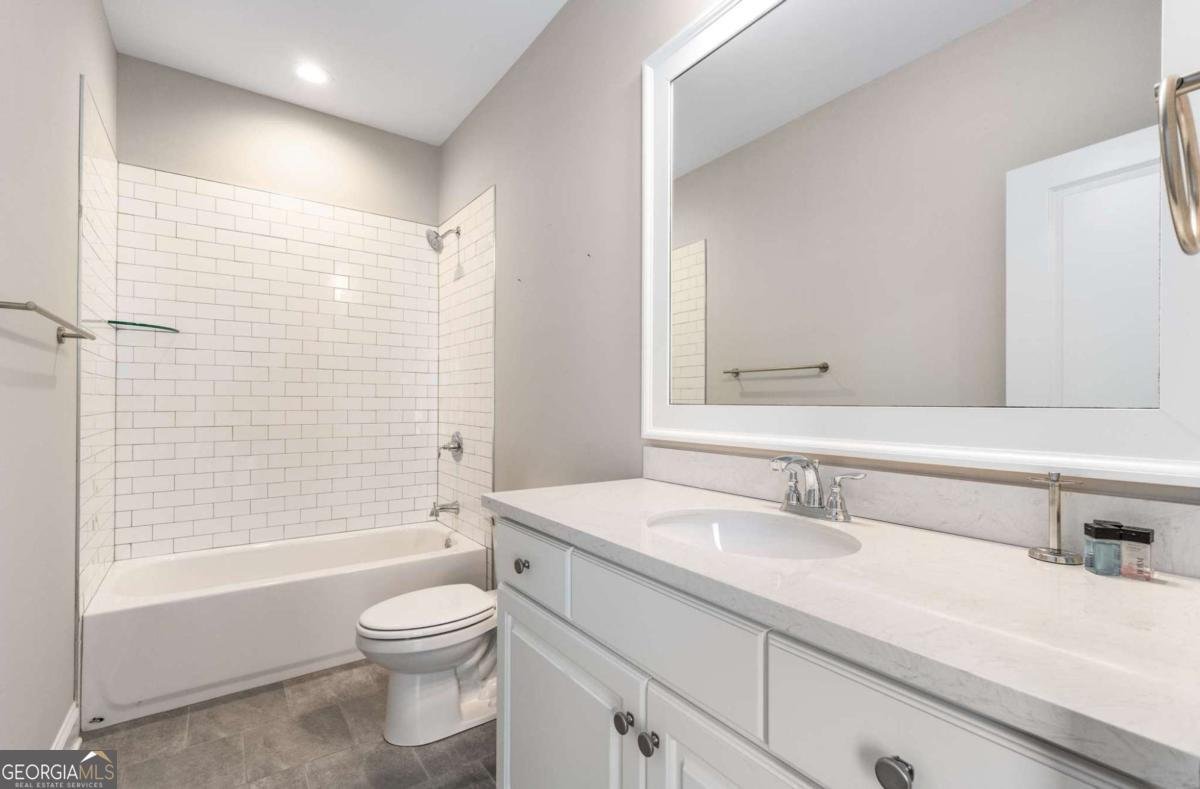 5055 Pointer Ridge Flowery Branch - 43