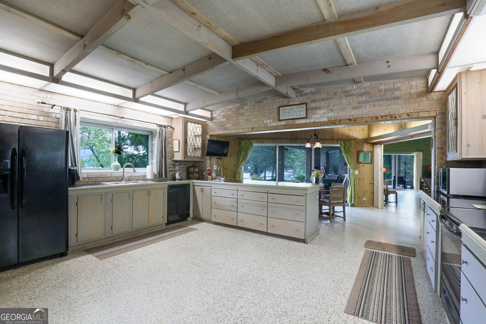120 Pinto Lane Lakemont - 17