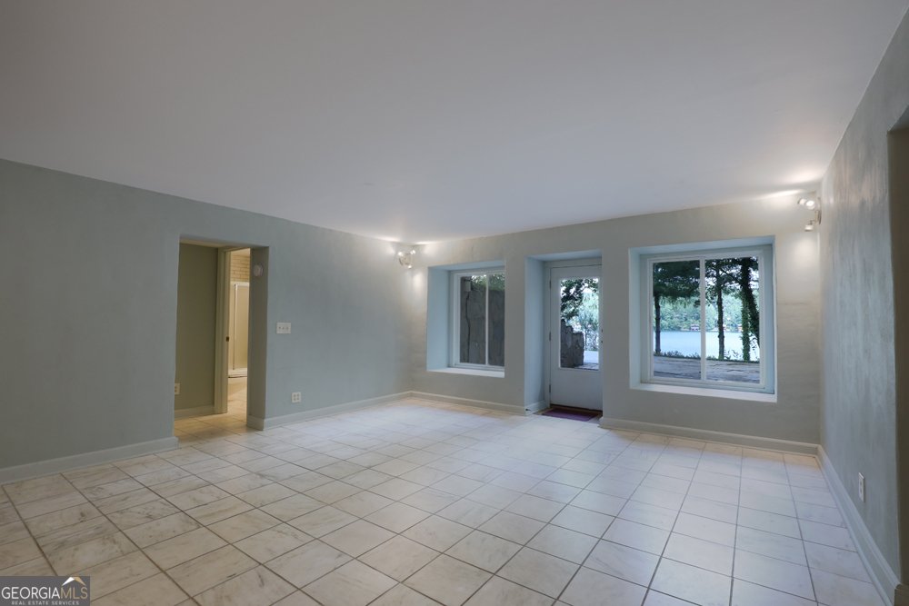 120 Pinto Lane Lakemont - 54