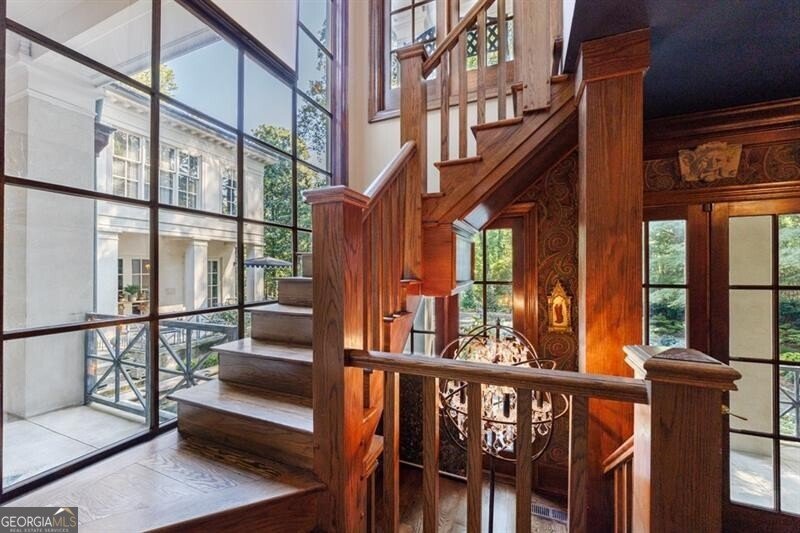 3281 Habersham Road Atlanta - 24