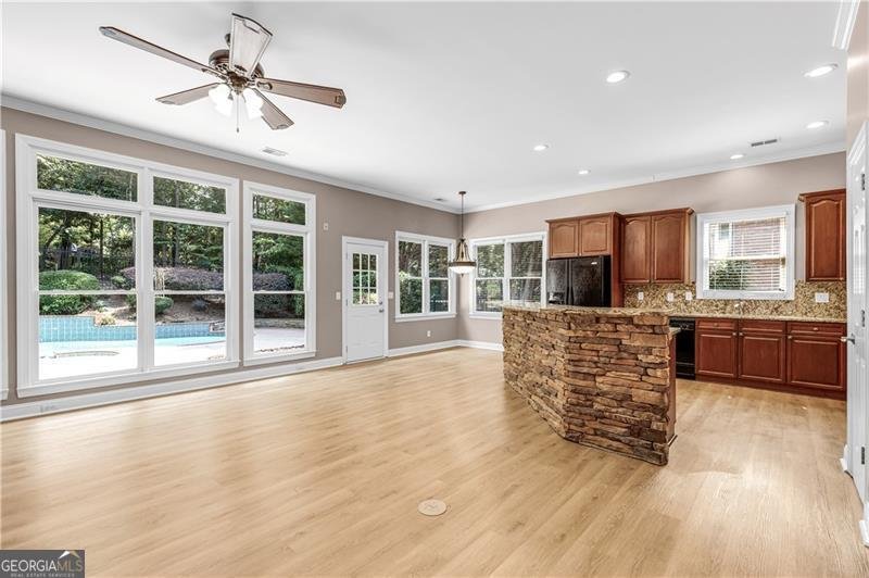 1065 Beacon Hill Crossing Alpharetta - 8